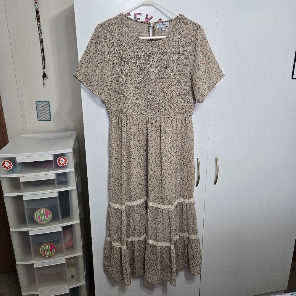 Polagram Floral Smocked Midi Dress